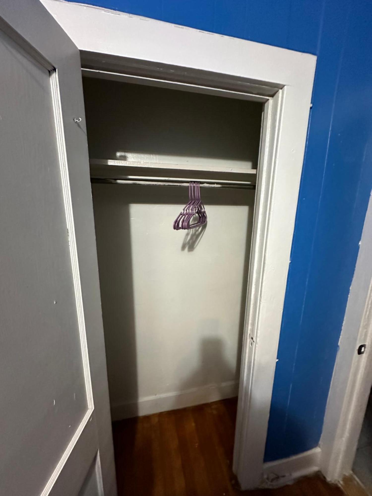 Fidelia Emerald Queen Bed Within Minutes Of Newark Liberty International Airport And Newark Penn Station Irvington